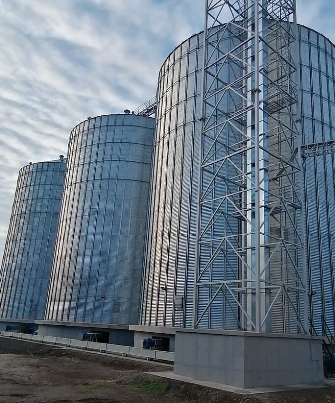 Silos 1 3