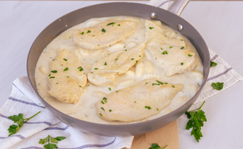 Piscancji zrezki v FIT naravni omaki z njoki